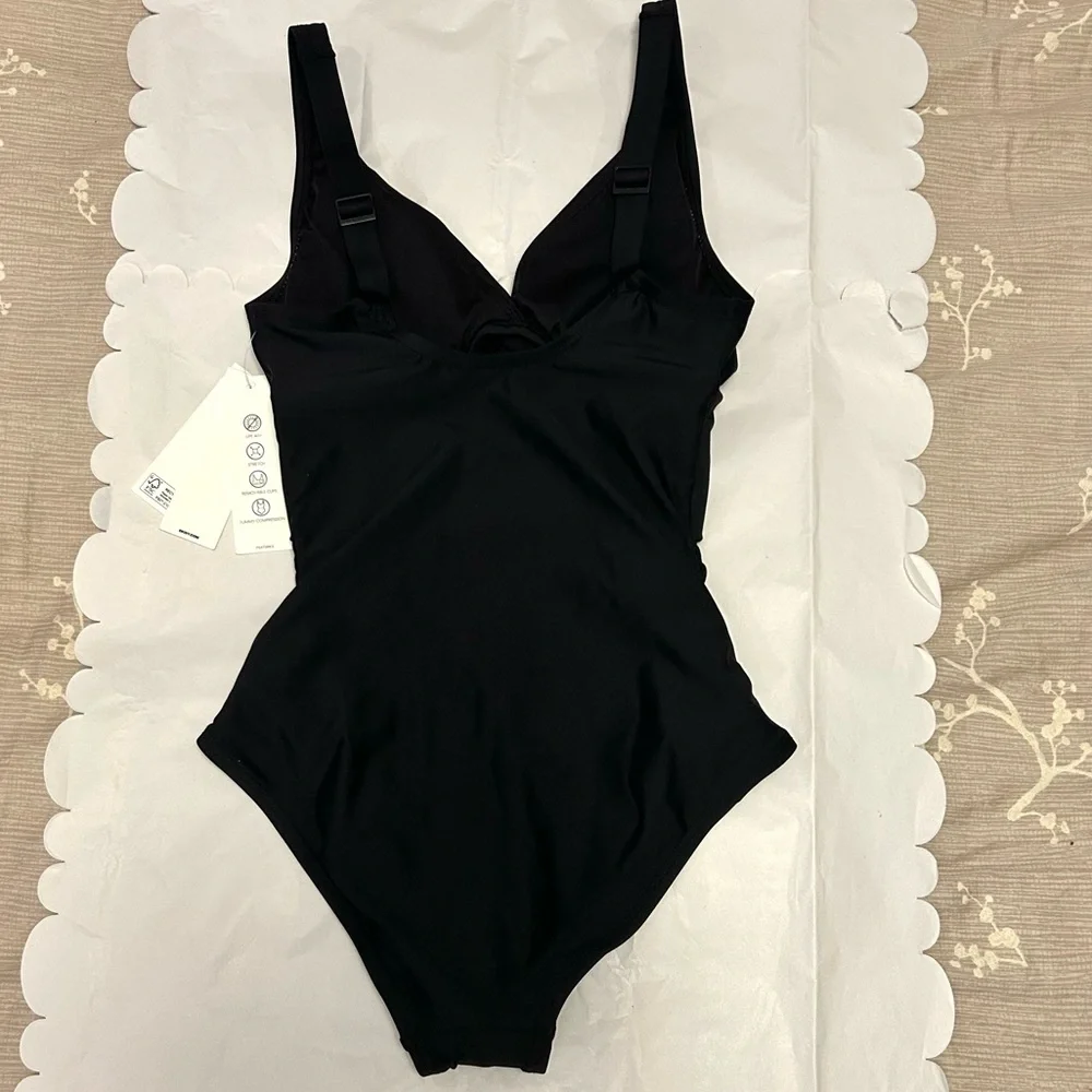 NWT DKNY Black Deep V-Neck Shirred Keyhole Detail One-Piece Swimsuit. - Picture 4 of 12